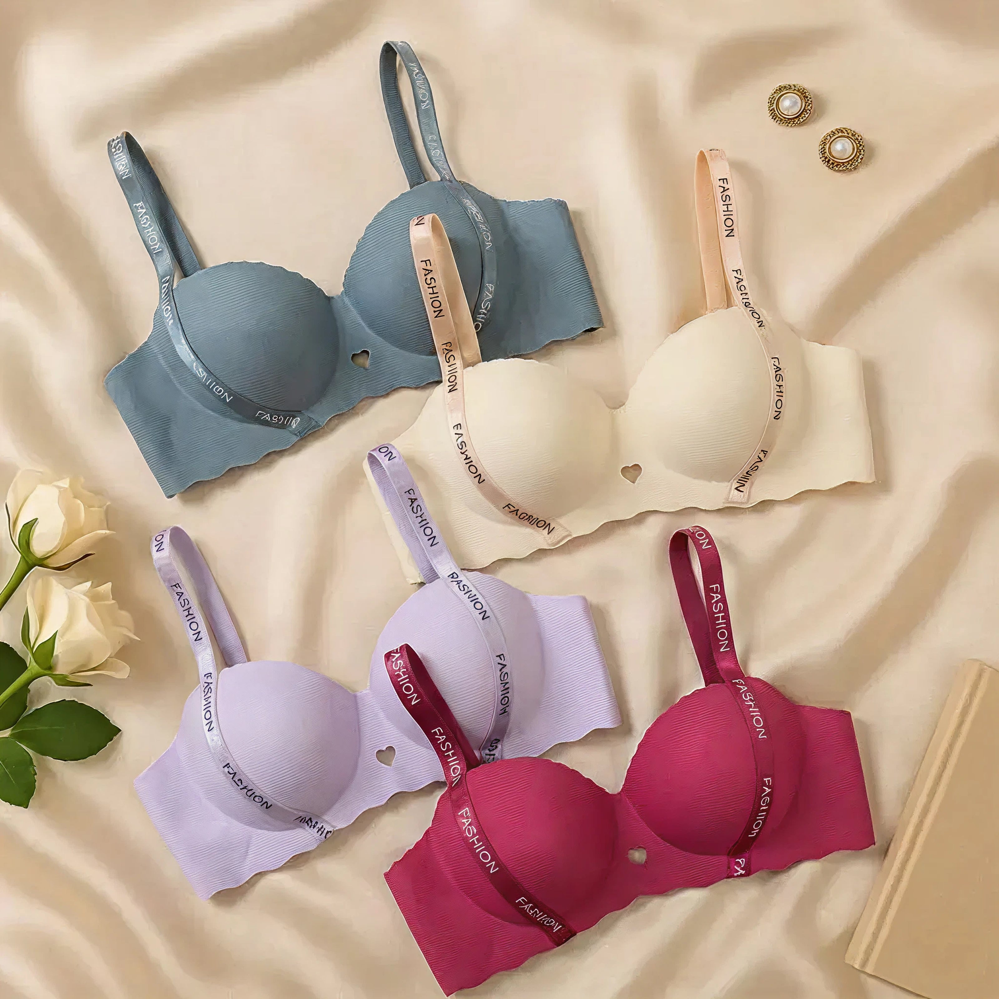 Seamless Ribbed Comfort Bra – Wireless Heart-Cutout Bralette with 