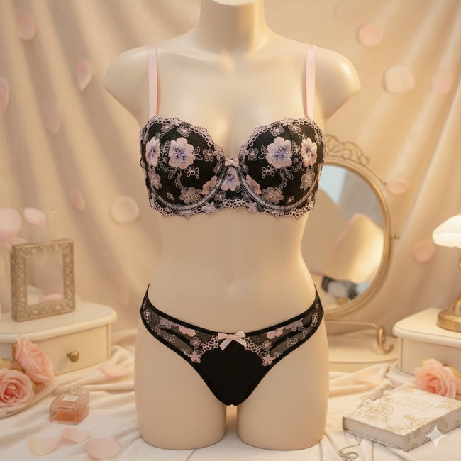 Lace Lingerie Set – Embroidered Bra & Panty | Lingeress
