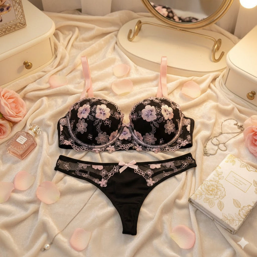 Lace Lingerie Set – Embroidered Bra & Panty | Lingeress
