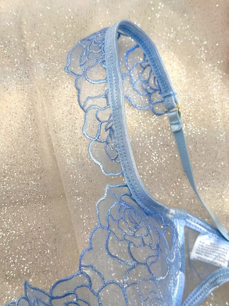 Lace Lingerie Set – Embroidered Bra & Panty | Lingeress