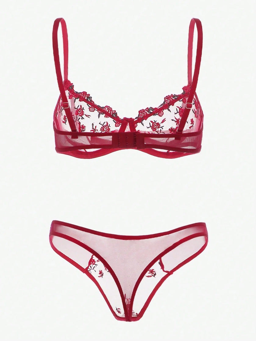 Lace Lingerie Set – Embroidered Bra & Panty