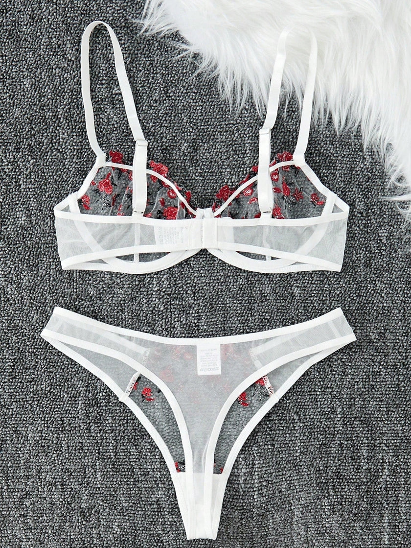 Lace Lingerie Set – Embroidered Bra & Panty