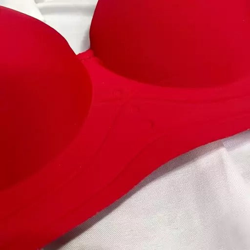 Lace Lingerie Set – Embroidered Bra & Panty | Lingeress