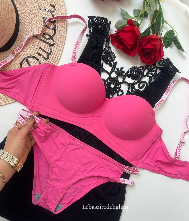 Lace Lingerie Set – Embroidered Bra & Panty | Lingeress