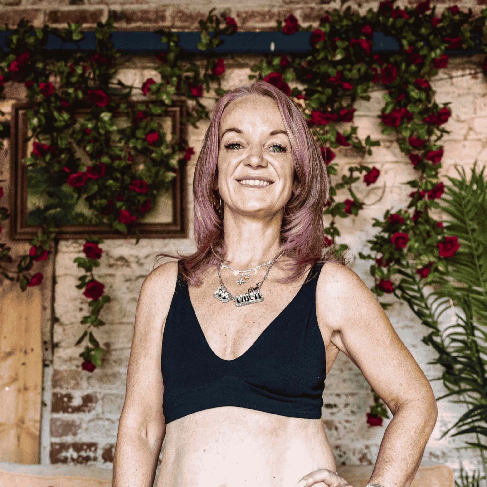 Women's organic cotton bralette in black
